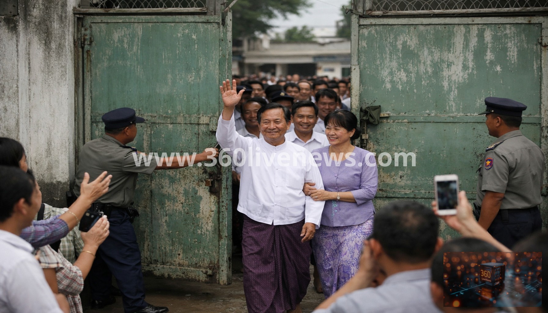 Myanmar pardons over 4,000 prisoners including former president