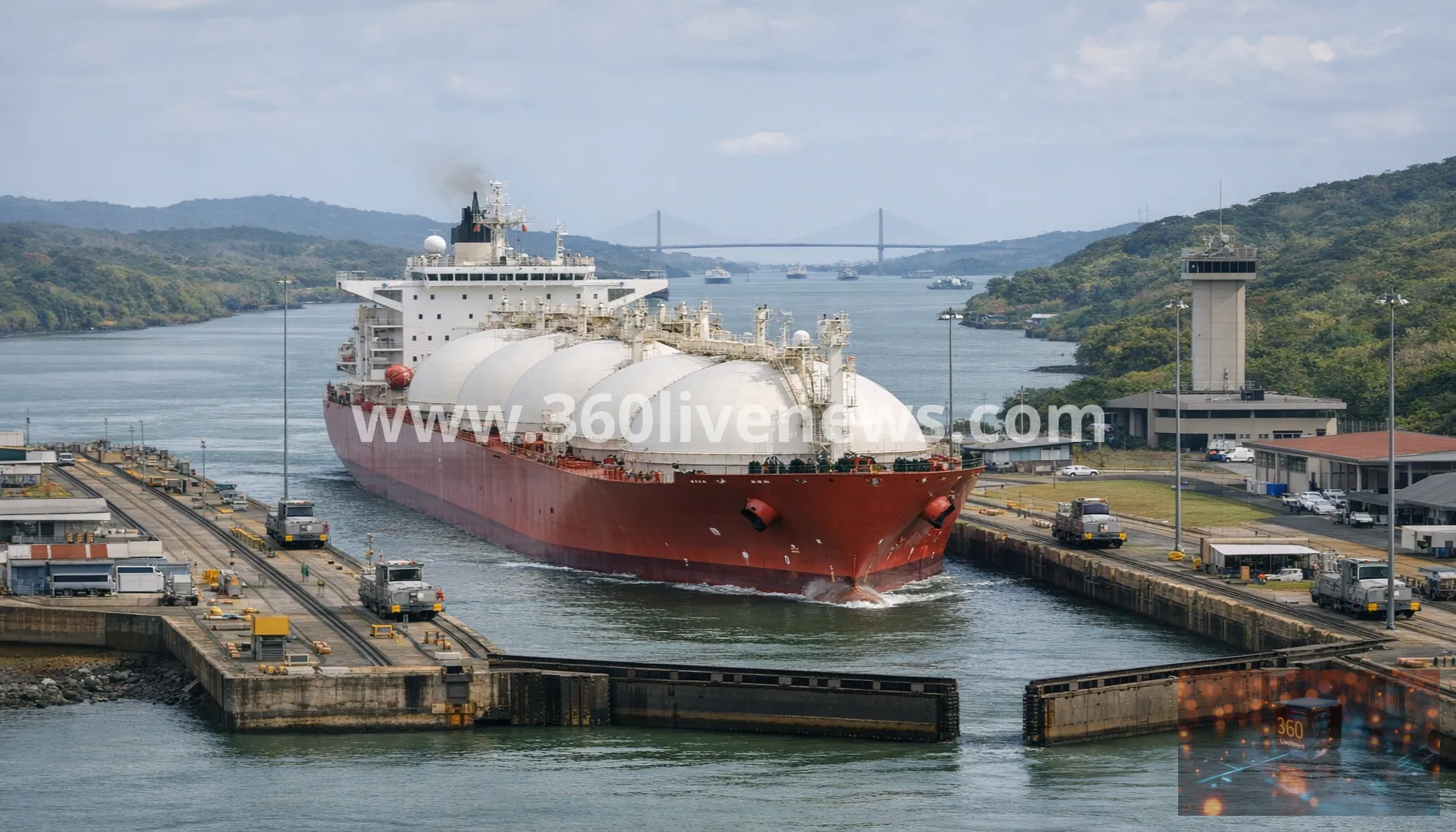 Record Panama Canal auction fee paid as traffic limits tighten