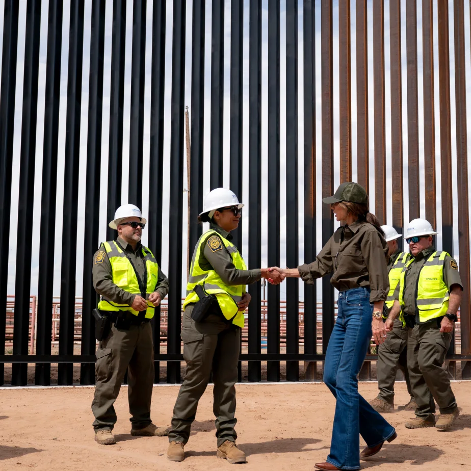 US Border Apprehensions Drop Below Biden Average as Trump-Era Wall Construction Advances