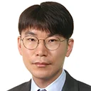 Trump Signals Taking Control of Iran’s Oil as a Possible U.S. Strategy