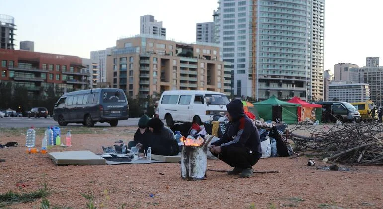 Israeli Strikes Continue in Lebanon Despite US-Iran Ceasefire Deal