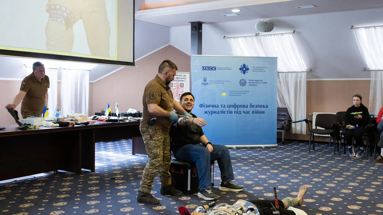 Ukrainian Media Professionals Enhance Security Skills at OSCE Training