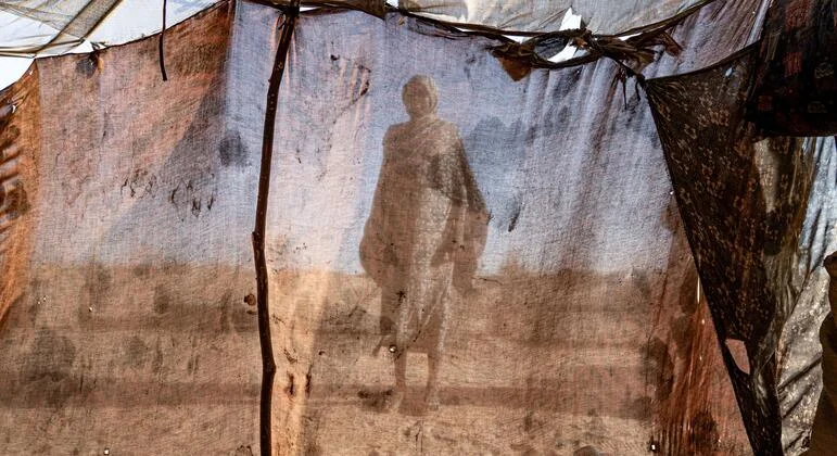 Sudan cholera outbreak has killed more than 100, source says