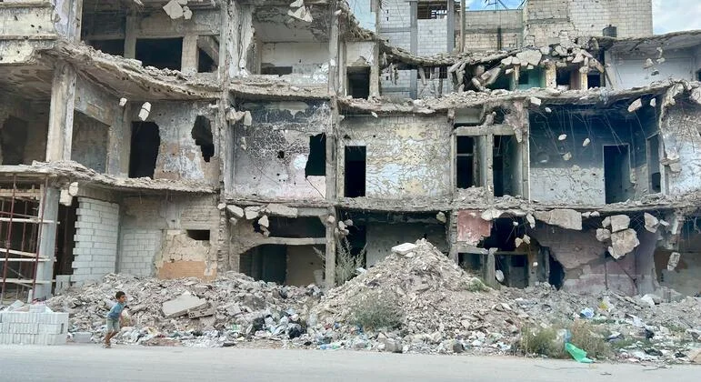Security Council debates Syria as Guterres heads to Damascus