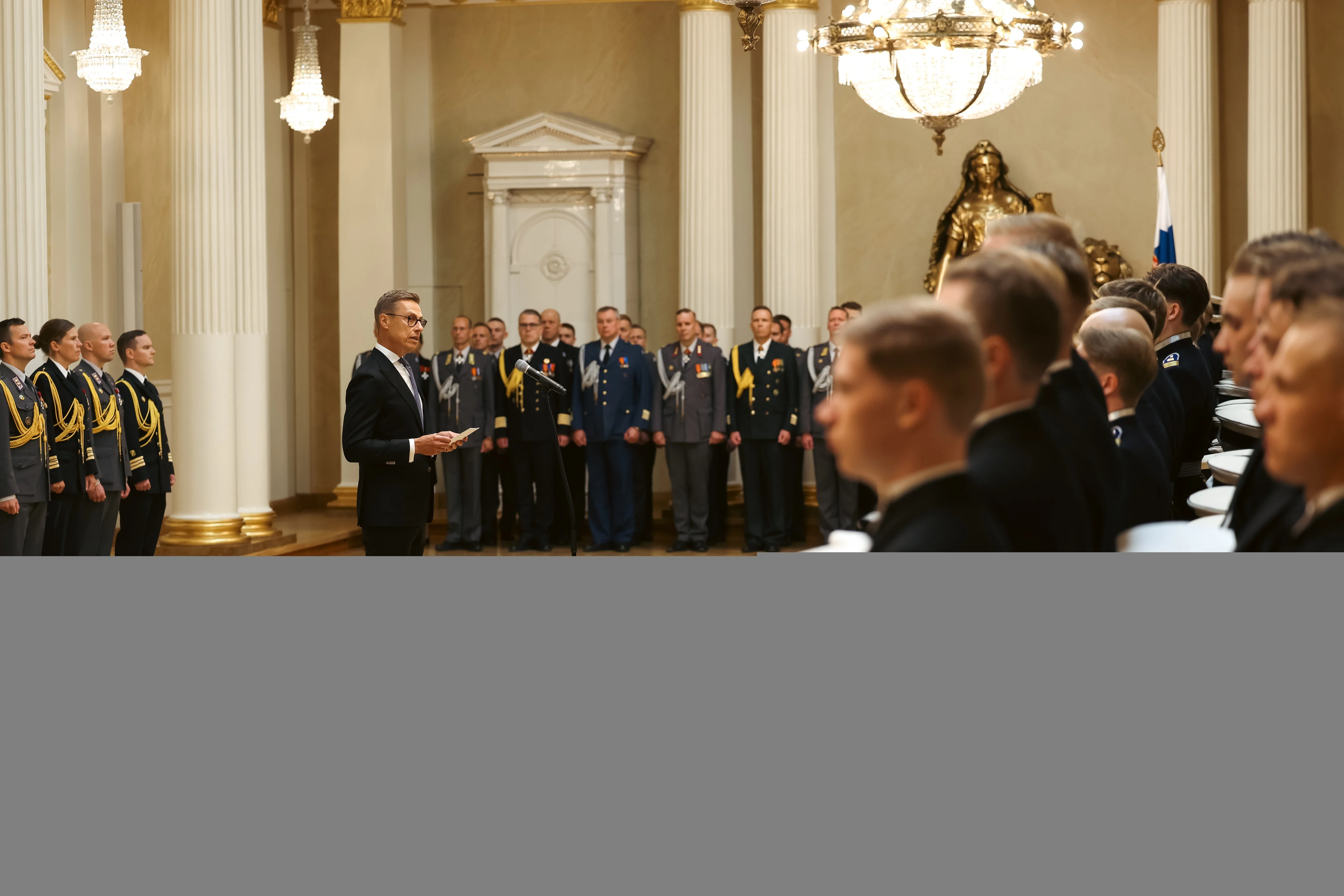 Stubb promotes cadets in Helsinki amid warning on Europe's security environment