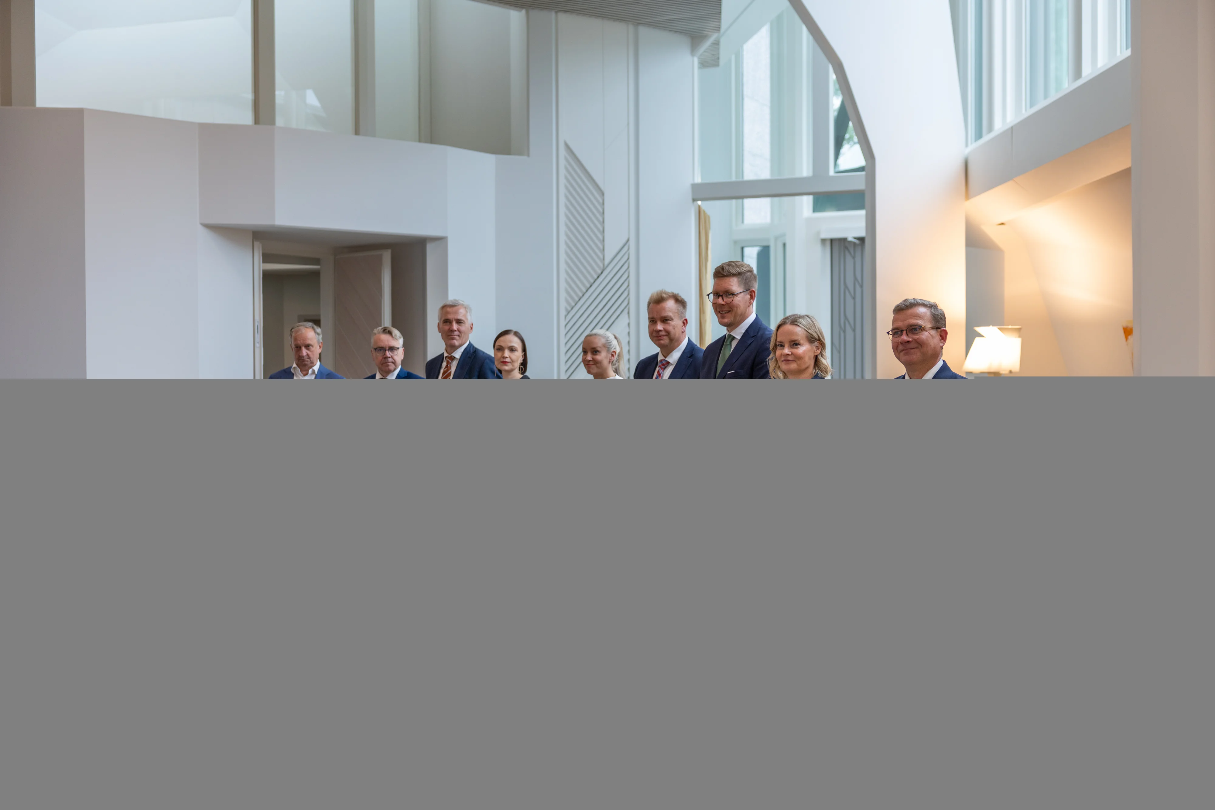 President Stubb meets Finnish parliamentary party chairs in Mäntyniemi